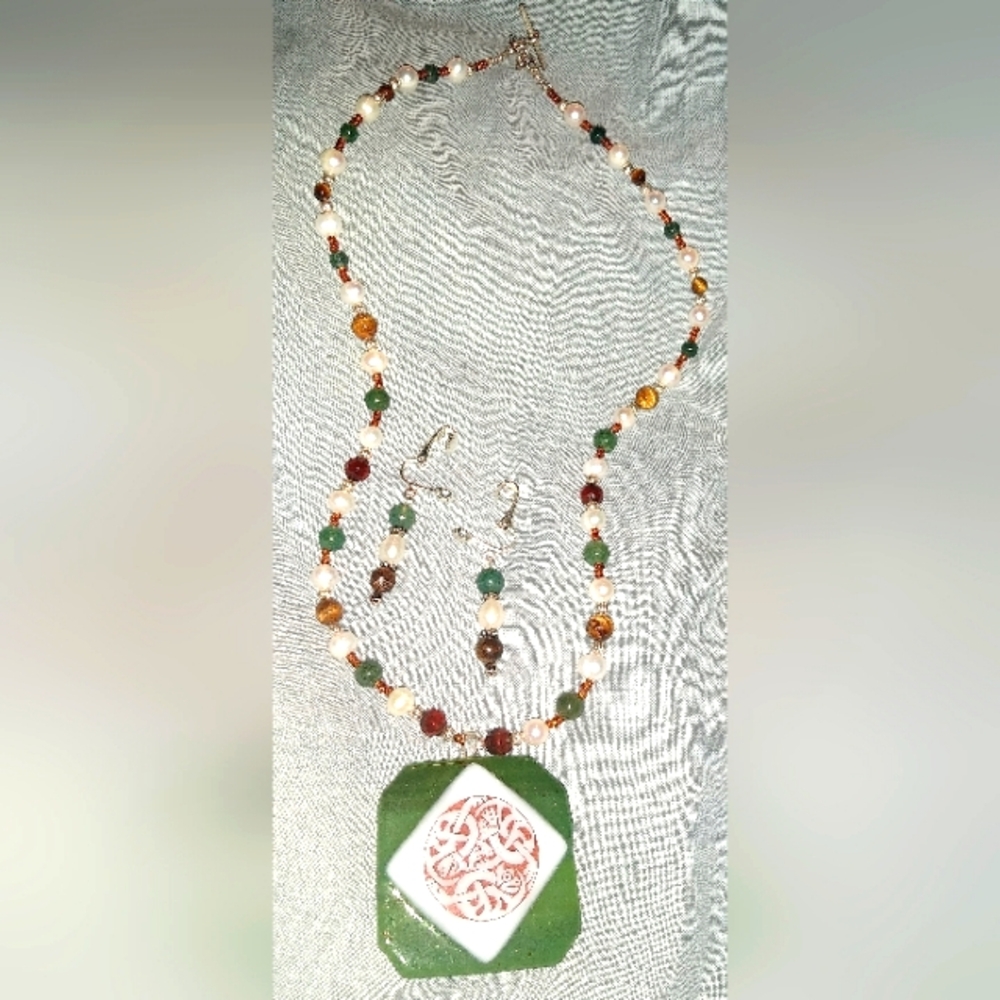 Irish 18" Necklace and Clip Earrings